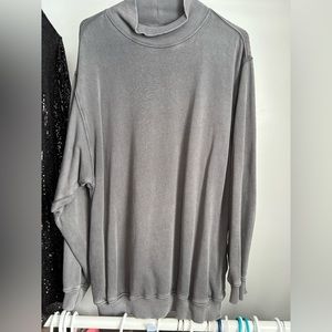 AERIE || Crew Neck With Pockets